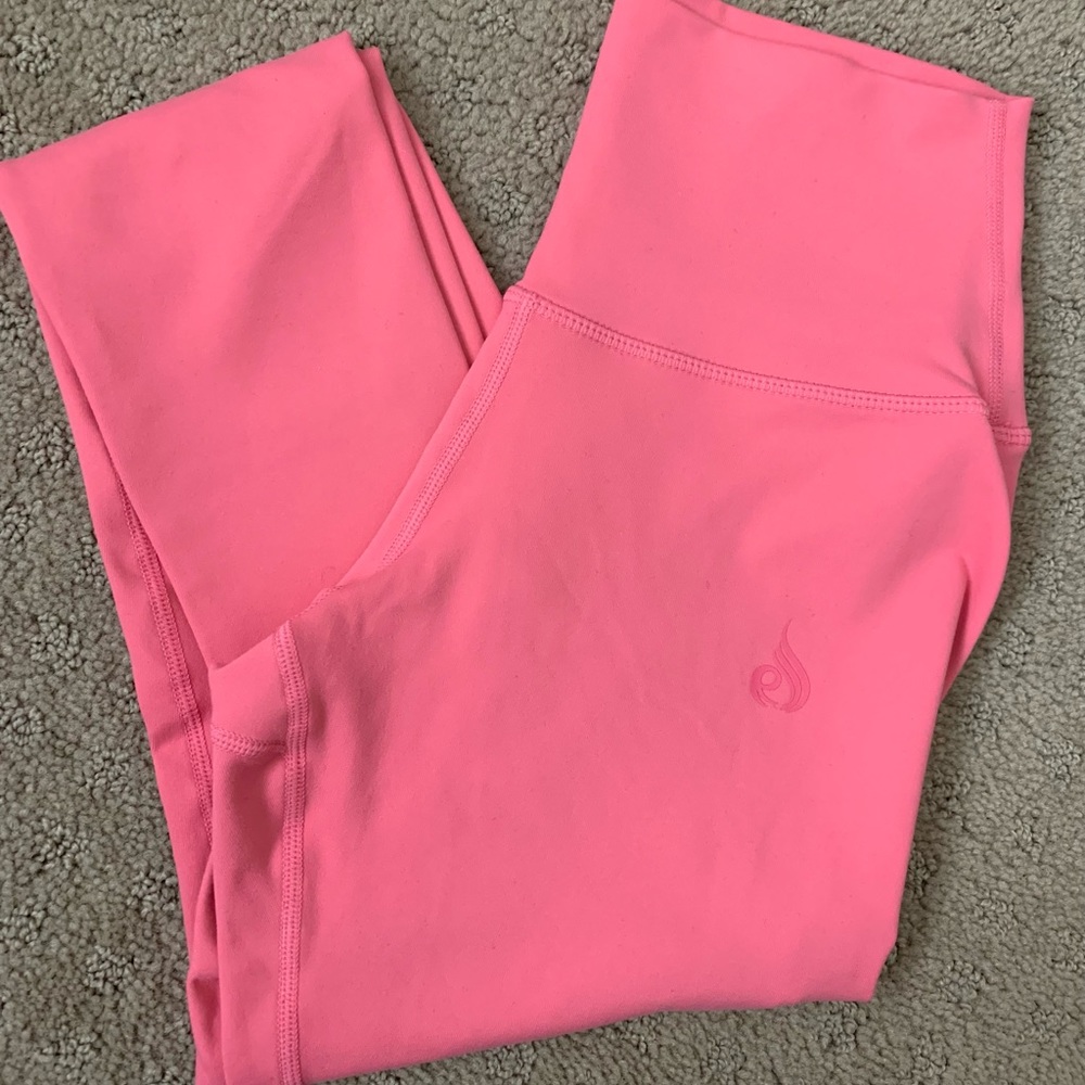 pink ryderwear leggings